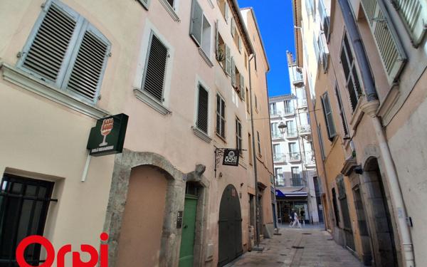 Appartement à vendre    2 pièces • 24,32 m2 Toulon