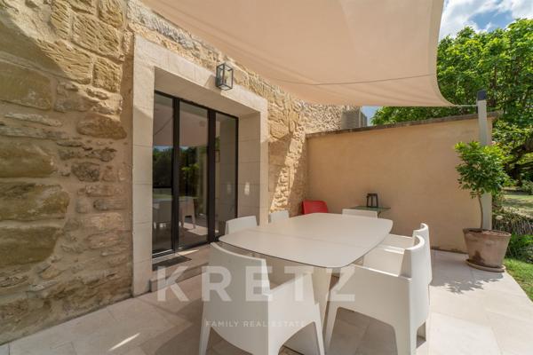 Mas provençal XVIIIe rénové – 465 m², 10 chambres, 2,9 hectares, piscine – Saint-Rémy-de-Provence