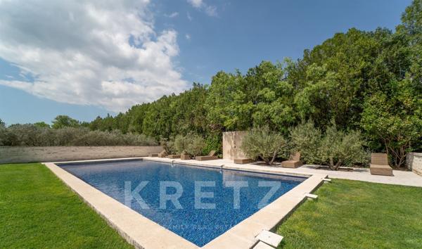 Mas provençal XVIIIe rénové – 465 m², 10 chambres, 2,9 hectares, piscine – Saint-Rémy-de-Provence