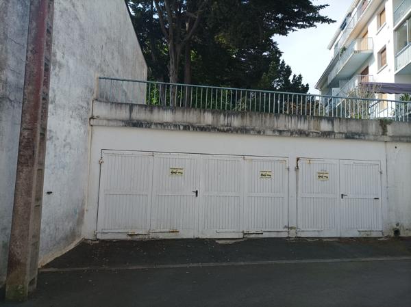 Vente triple Garage - hyper centre La Baule