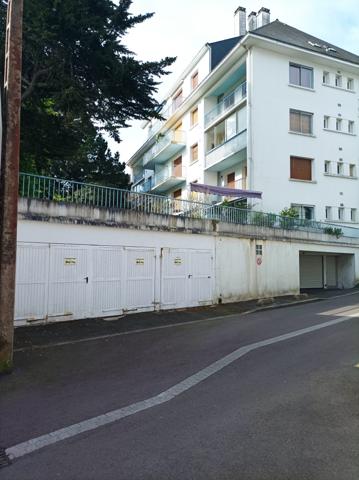Vente triple Garage - hyper centre La Baule