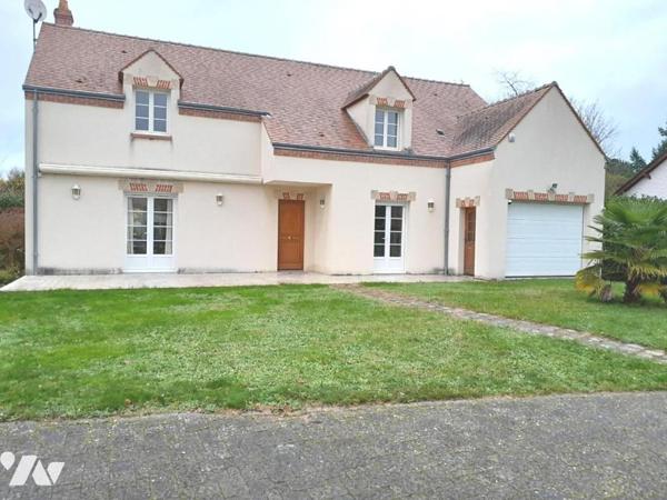 SAINT-DENIS-EN-VAL  - A PROXIMITE DU BOURG - MAISON INDEPENDANTE DE CONSTRUCTION TRADITIONNELLE - 6 