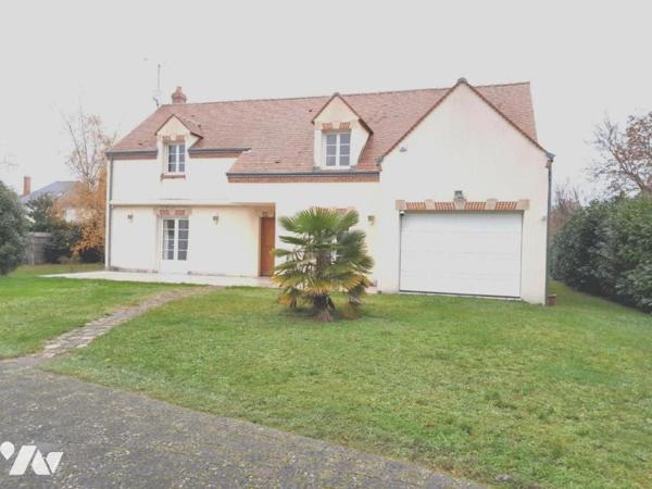 SAINT-DENIS-EN-VAL  - A PROXIMITE DU BOURG - MAISON INDEPENDANTE DE CONSTRUCTION TRADITIONNELLE - 6 