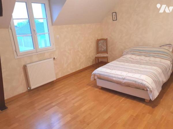 SAINT-DENIS-EN-VAL  - A PROXIMITE DU BOURG - MAISON INDEPENDANTE DE CONSTRUCTION TRADITIONNELLE - 6 