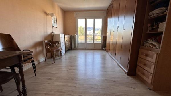 Vente / Appartement T6