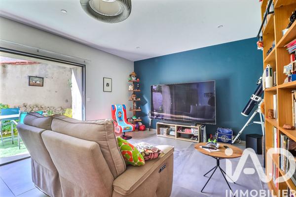 Maison à vendre 5 pièces 135 m² Aimargues