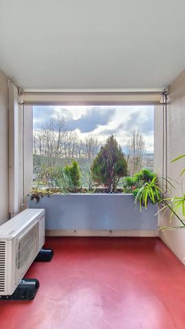 CENON – T3 AVEC BALCON – DPE C – ÉTOILE DE PALMER
