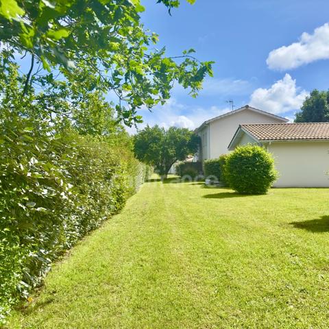 BIGANOS(33)-MAISON duplex-60M²-2ch-terrasse-espace vert