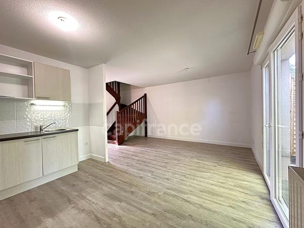 BIGANOS(33)-MAISON duplex-60M²-2ch-terrasse-espace vert