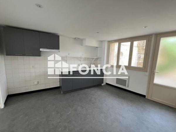 Location Maison 4 pièces 80 m² - 1 RUE DU MARAIS Coulon 79510