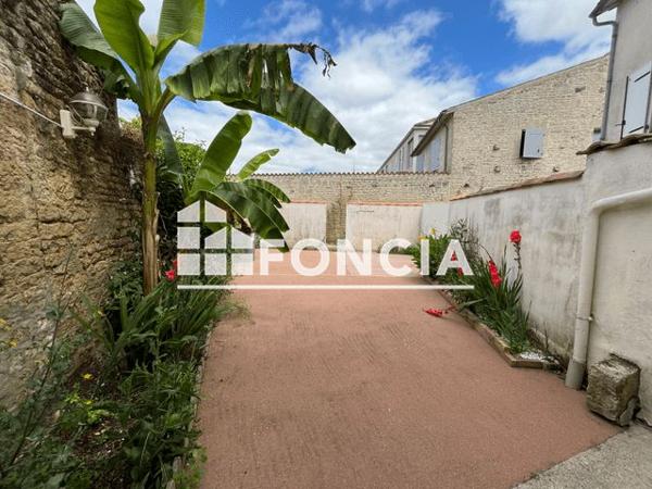 Location Maison 4 pièces 80 m² - 1 RUE DU MARAIS Coulon 79510