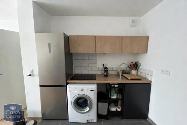Appartement à louer 2 pièces 39.69m² Dijon (21000)