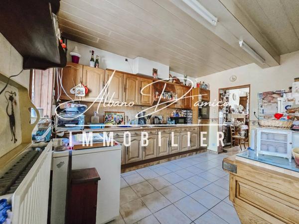 À vendre : grande maison familiale 166 m² avec jardin, garage et dépendance – Lourches