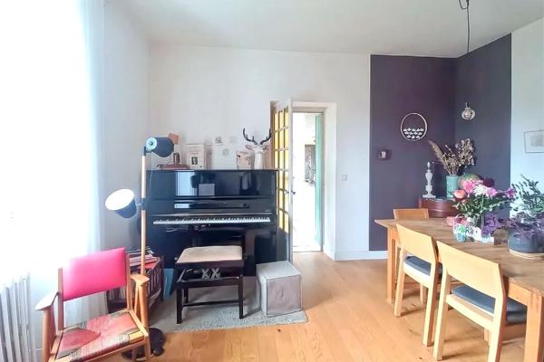 Maison Familiale. Procé / Zola