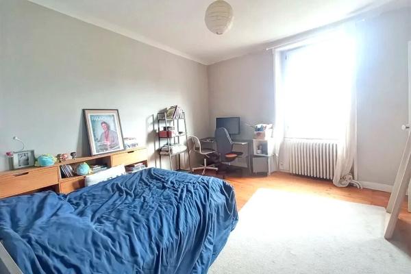 Maison Familiale. Procé / Zola