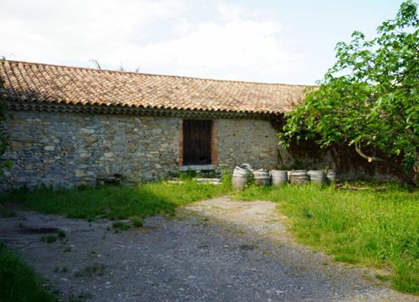 Maison à vendre    4 pièces •  Villeneuve-les-Corbières