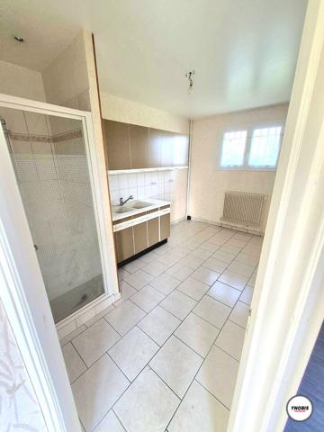 Maison La Ferte Bernard 6 pièce(s) 121 m2, La ferte bernard 72400