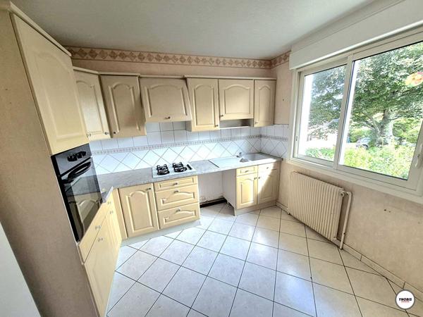Maison La Ferte Bernard 6 pièce(s) 121 m2, La ferte bernard 72400