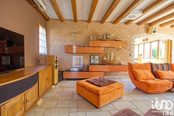 Maison à vendre 8 pièces 185 m² Claye-Souilly