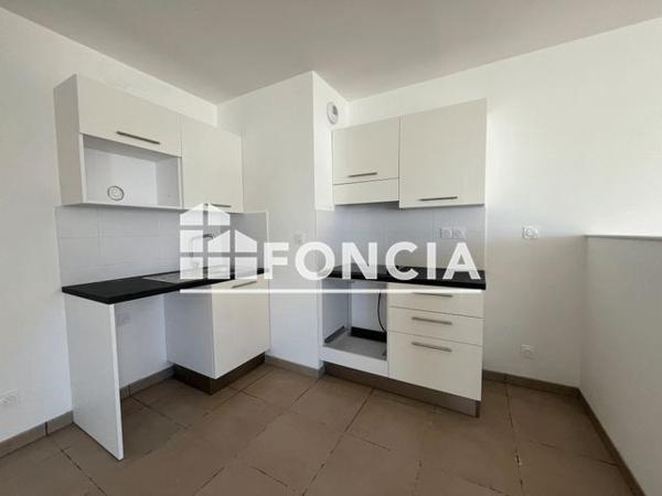 Location Appartement 4 pièces 90 m² - Bordeaux 33100