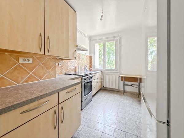 Appartement  T3 55 m2 Nimes