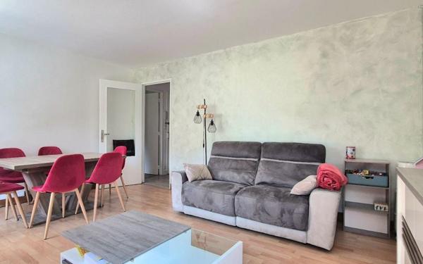 Appartement à vendre    3 pièces • 70,49 m2 Brunoy