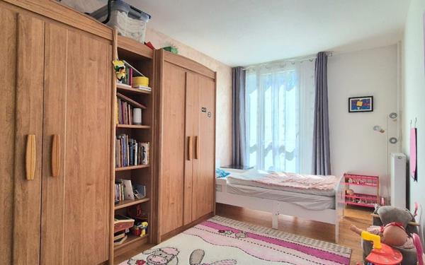 Appartement à vendre    3 pièces • 70,49 m2 Brunoy