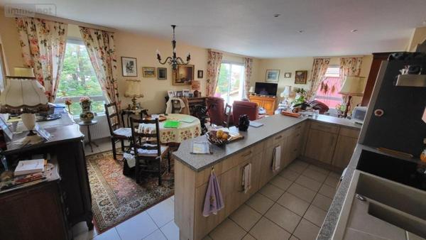 Appartement à vendre à Seloncourt dans le Doubs (25230), ref : 25054-1896