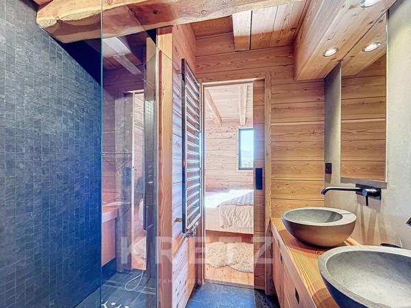 Chalet de luxe ski aux pieds