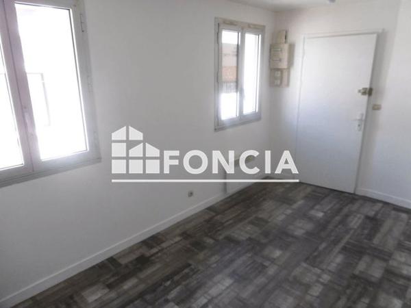 Location Studio 20.95 m² - 41 RUE DE MERVILLE Lorient 56100