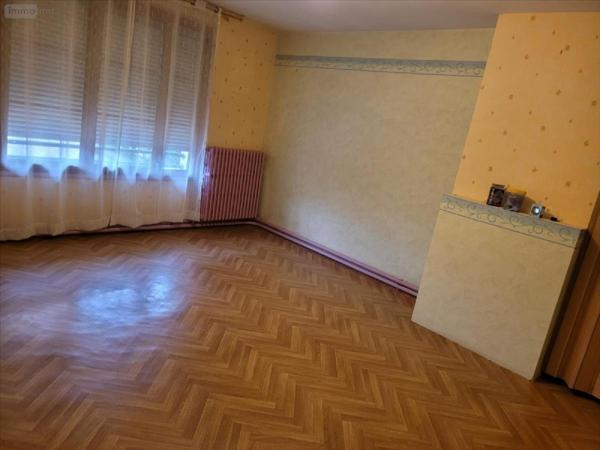 Maison à vendre à Saint-Pierre-lès-Elbeuf en Seine-Maritime (76320), ref : 157500