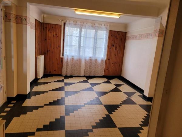 Maison à vendre à Saint-Pierre-lès-Elbeuf en Seine-Maritime (76320), ref : 157500