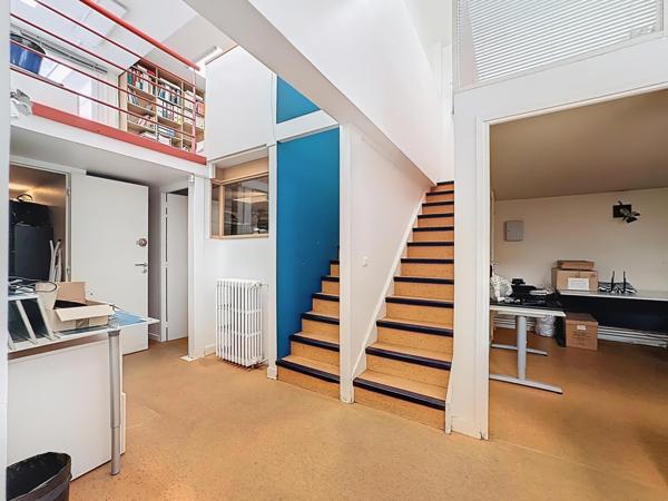 Bureaux spacieux à deux pas du métro Volontaires Paris 15