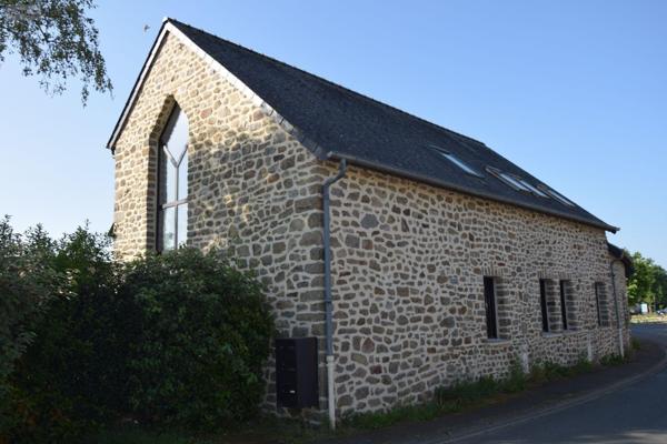 Immeuble à vendre à La Bazoge-Montpinçon en Mayenne (53440), ref : 53075-FC121