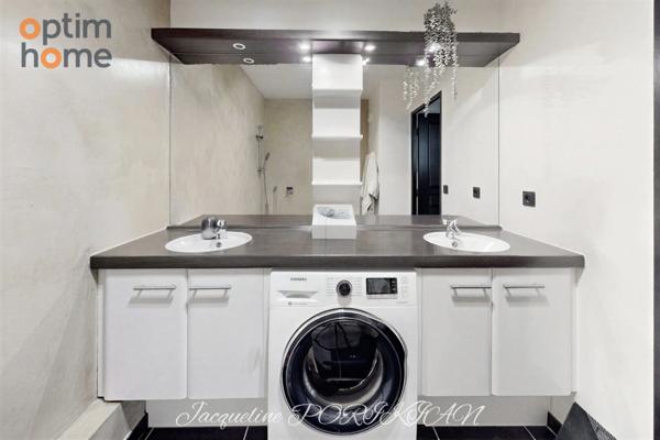 Appartement T3 en résidence avec vue mer, terrasse, garage et places de parking