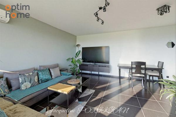 Appartement T3 en résidence avec vue mer, terrasse, garage et places de parking