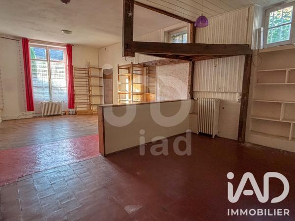 Maison à vendre 5 pièces 228 m² Montluçon