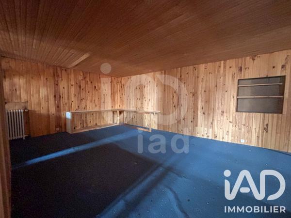 Maison à vendre 5 pièces 228 m² Montluçon