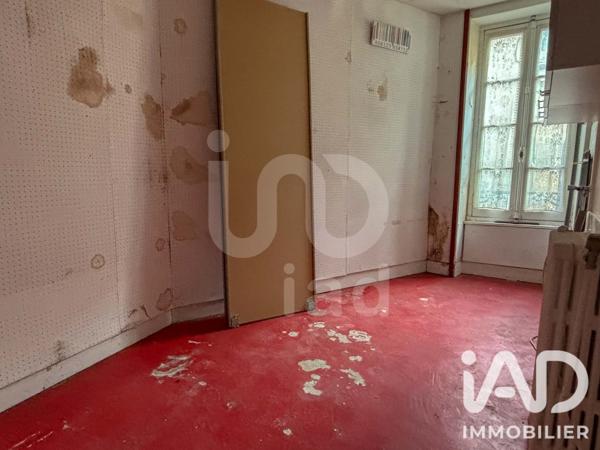 Maison à vendre 5 pièces 228 m² Montluçon