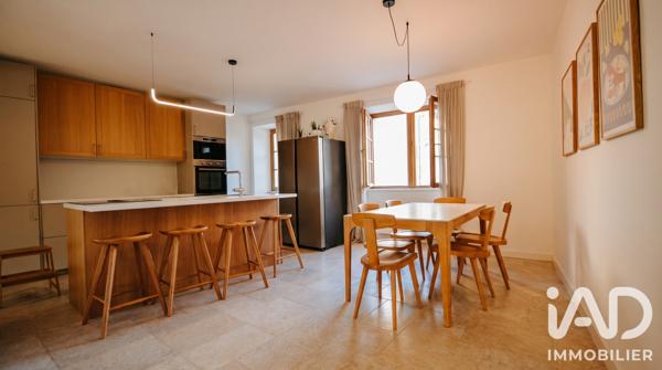Maison à vendre 8 pièces 315 m² Gex
