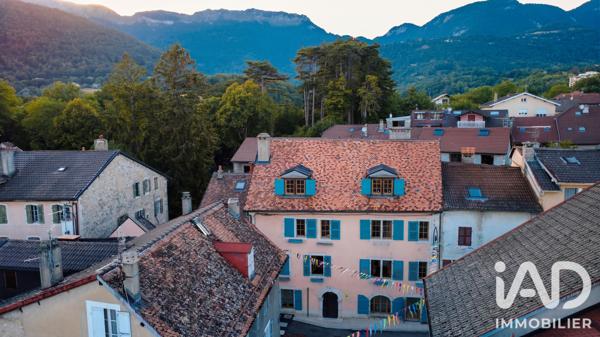 Maison à vendre 8 pièces 315 m² Gex