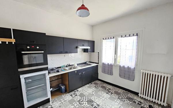 Maison à louer    5 pièces •  Trébeurden