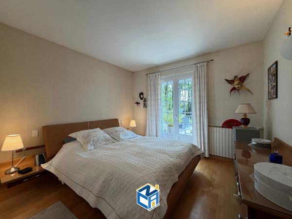 MAISON 4 CHAMBRES - SOUS-SOL COMPLET - VÉRANDA - TERRAIN ARBORÉ 4522M2