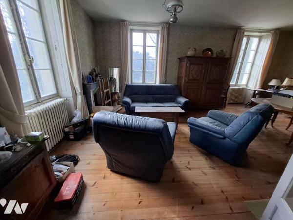 A VAL DE COGNAC - Maison de maître de 228m² hab sur 11 435m² de parc et 150m² de dépendances