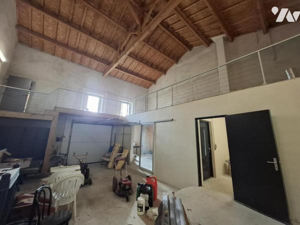 A VAL DE COGNAC - Maison de maître de 228m² hab sur 11 435m² de parc et 150m² de dépendances