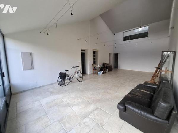 A VAL DE COGNAC - Maison de maître de 228m² hab sur 11 435m² de parc et 150m² de dépendances