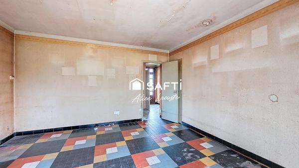 Maison individuelle à rénover – Centre village