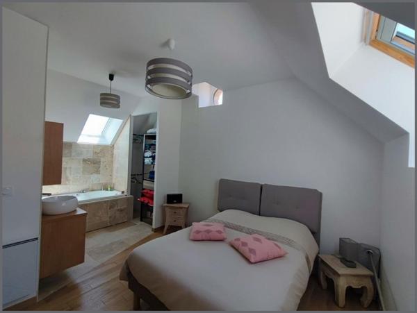 Maison à MARTINVAST, 50690 - 5 pièces 127m²