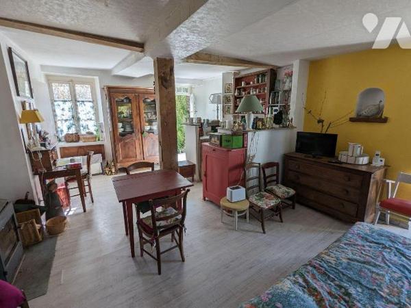 Maison à Vendre à Coudreceau (28400) en Eure-et-Loir (28) Secteur La Poterie.

Idéal premier ...