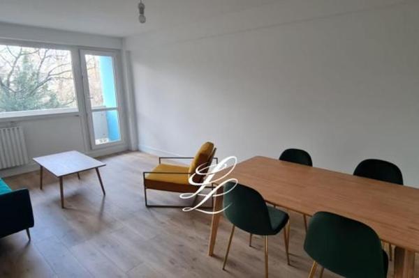 Location - Appartement 3 pièces 69 m 2 LE MANS (72000)